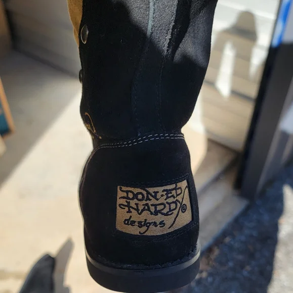 Ed Hardy boots - Picture 2 of 4